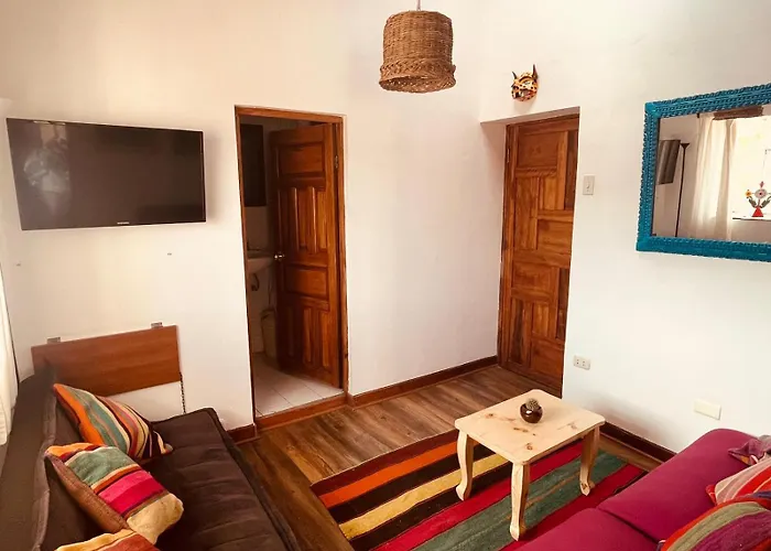 Saqray Hostel