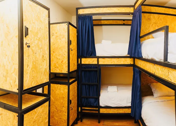 Hostel Saqray